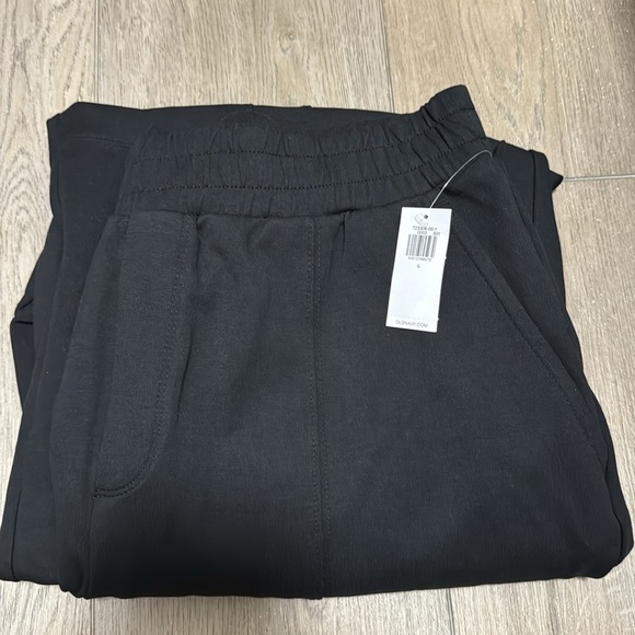 NWT! Old Navy High-Waisted Dynamic Fleece Wide-Leg Trouser Pants - XL TALL - Picture 9 of 10